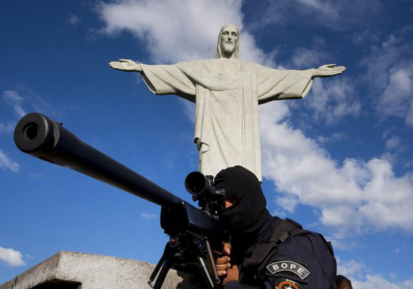 برگزاری مانور نیروهای پلیس برزیل