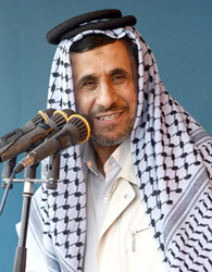 احمدي‌نژاد: ردصلاحیت‌ها بدلیل وجود انسان‌های کج فهم است