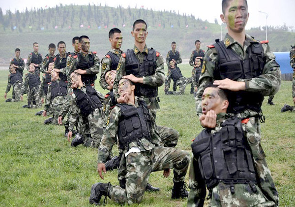 تمرین نظامی پلیس چین