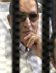حسني مبارک پس از آزادی حبس خانگی می‌شود