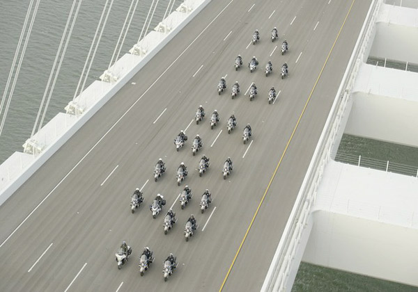 مراسم افتتاح پل جدید در شهر سانفرانسیسکو