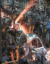 ایران رتبه سوم جهان در کاهش تولید خودرو
