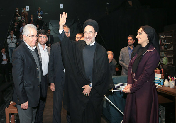 حضور سید محمد خاتمی در تالار حافظ