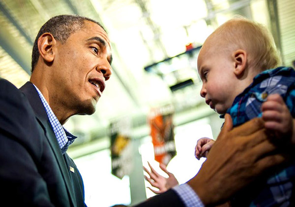 اوباما در کمپین انتخاباتی تری مک اولیف در واشنگتن