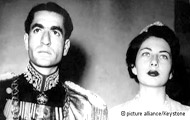 ثریا اسفندیاری پس از ازدواج با محمدرضا پهلوی از سال ۱۹۵۱ تا ۱۹۵۸ ملکه ایران بود