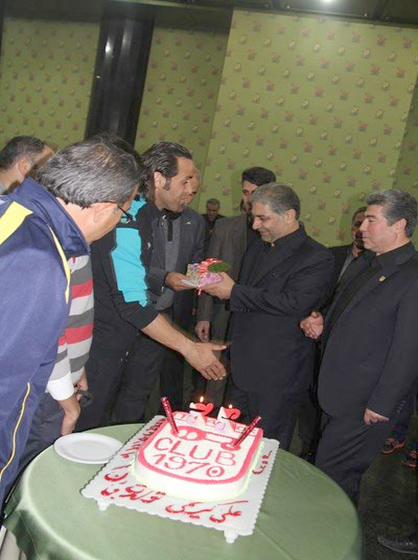 جشن تولد علی کریمی در تبریز