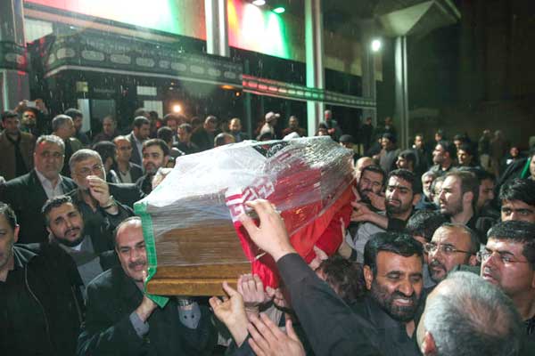 انتقال شهدا و مجروحان حمله تروریستی انفجار مقابل سفارت ایران در بیروت به تهران