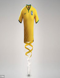 رونمایی از لباس برزیل در جام جهانی 2014