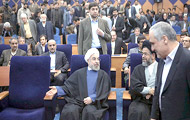 حاشیه‌های سفر 3 روزه روحانی به خوزستان