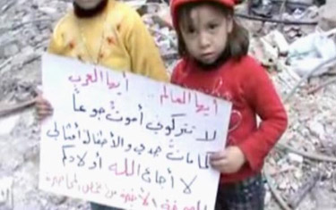 کاروان‌ کمک‌رسانی به حمص همچنان در انتظار مجوز