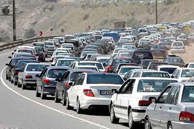 ترافیک در آزاد راه کرج - قزوین سنگین شد