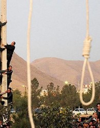 بخشش از اعدام در پای چوبه‌دار در مشهد