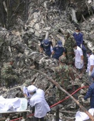 سقوط هواپیمای وزیر دفاع لائوس/تصاوير