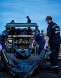 شورشيان روس تبار با پلاستيك ها و كاميون حمل زباله، اجساد را جمع آوري كردند!