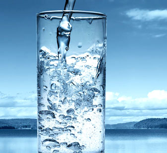 بدن ما چه مقدار آب نیاز دارد؟