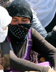 خریدوفروش زنان ایزيدی در بازار برده‌فروشان