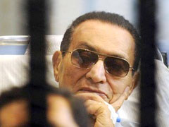 حسنی مبارک در "پرونده قرن" تبرئه شد