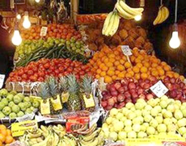 کاهش قیمت موز و نارنگی