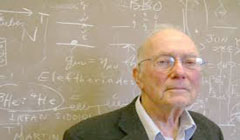 مخترع لیزر در سن ۹۹ سالگی درگذشت