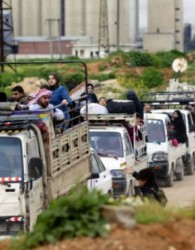 ساکنان «ادلب» در حال فرار از شهر هستند
