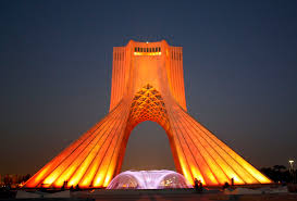 زخم بر پیکر نیمه‌جان برج «آزادی» تهران