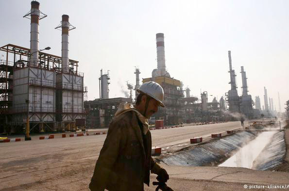 کنسرن‌های نفتی در انتظار آغاز به کار در ایران‌