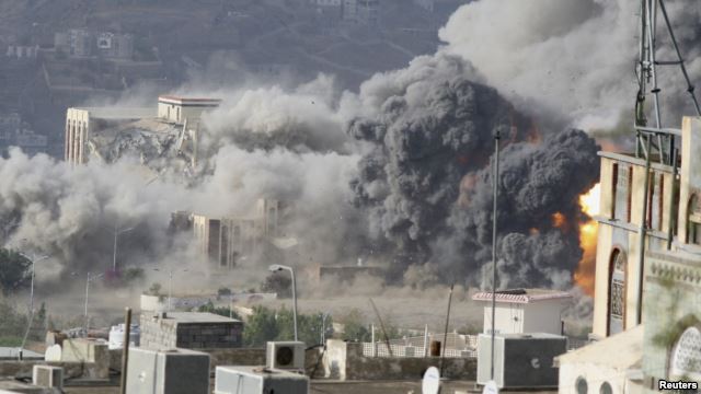 القاعده ده‌ها تانک را در یمن به‌غنیمت گرفت