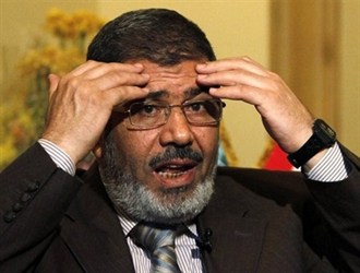 محمد مرسی به ۲۰ سال حبس محکوم شد