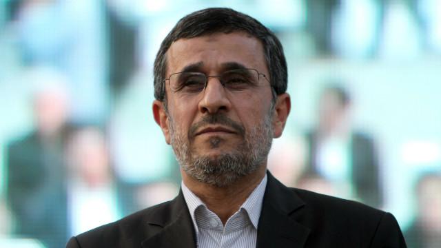 احمدی‌نژاد حق بزرگی به‌گردن‌اصولگریان دارد