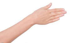 طول انگشتان دست درباره شما چه می‌گویند؟