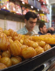 قیمت هر کیلوگرم زولبیا و بامیه برای ماه رمضان