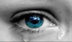 دلیل جاری شدن اشک‌ها چیست؟
