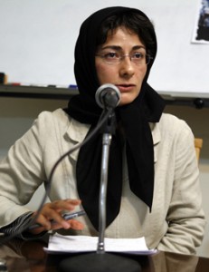 طرح دولت احمدی‌نژاد باعث خانه‌نشیني زنان شد