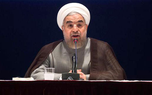 روحانی در دیدار با جامعه ورزش: تیم هسته‌ای در مسابقه سیاسی برای ما «برجام» آورد