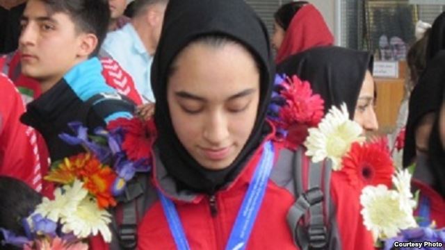 کیمیا علیزاده قهرمان المپیک را شکست داد