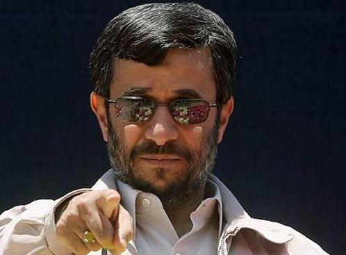 پشت پرده احمدی‌نژاد باید مشخص شود