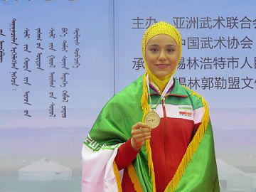 «زهرا کیانی» که به تنهایی موفق به کسب دو مدال طلا و یک نقره شد، عنوان پرافتخارترین ووشوکار را به خود اختصاص داد.