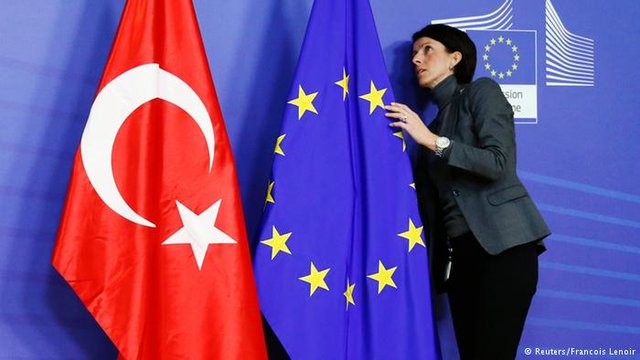 توقف مذاکرات عضویت ترکیه در اتحادیه اروپا