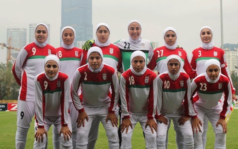 دختران ایرانی سنگاپور را شش‌تایی کردند