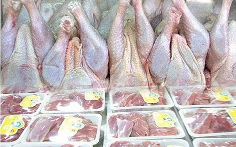 کاهش قیمت مرغ و گوشت