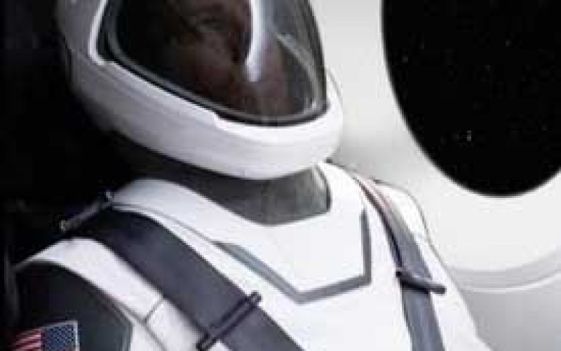 رونمایی از لباس فضایی اسپیس ایکس