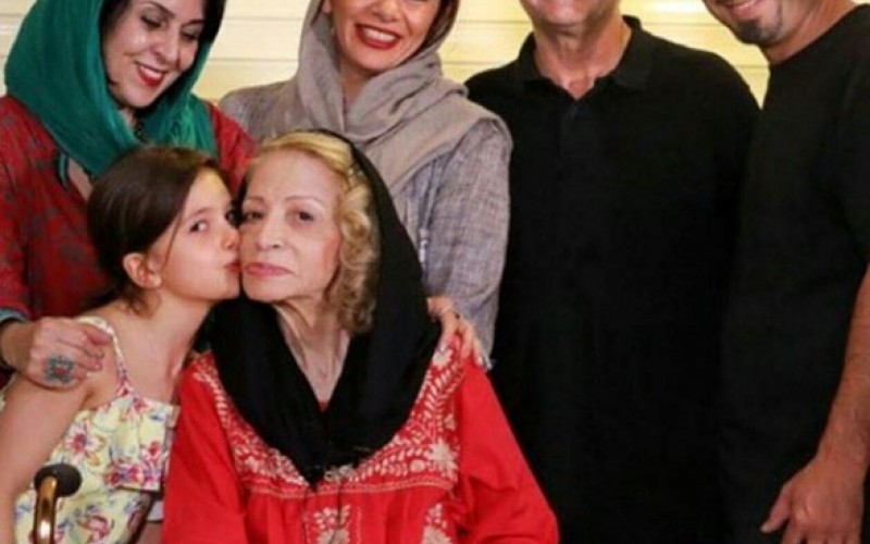آرزوی ایران درودی در تولد ۸۱ سالگی‌اش