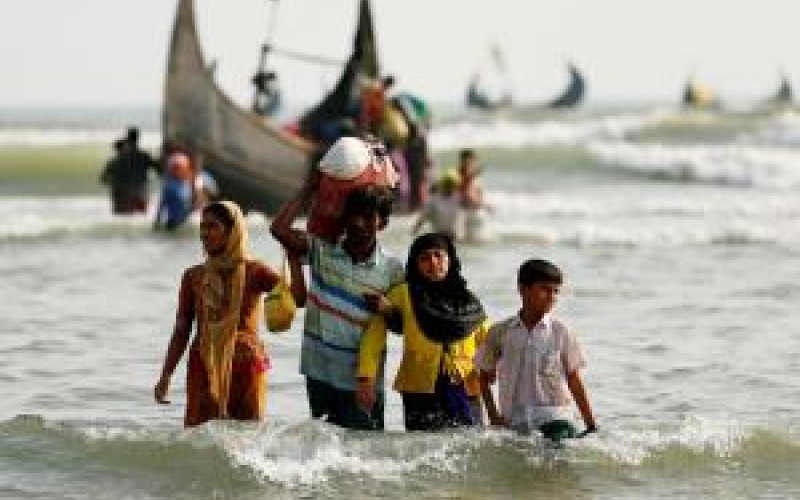 فرار گسترده مسلمانان روهینجایی به بنگلادش