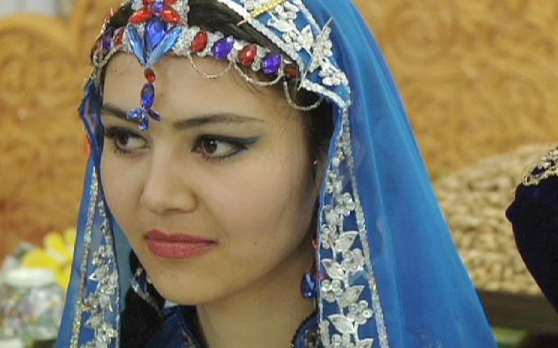 منع مداحان و لباس سياه در تاجيكستان