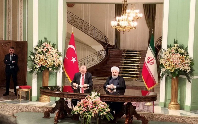 روحانی: روابط ایران و ترکیه در حال توسعه است