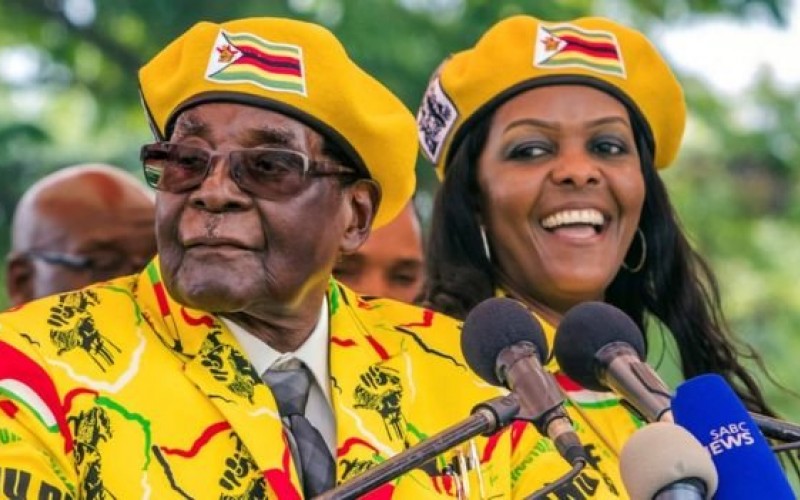 حزب موگابه هم خواستار استعفایش شد