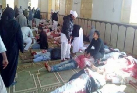 حمله داعش به مسجدی در سینا با بیش از 235 کشته