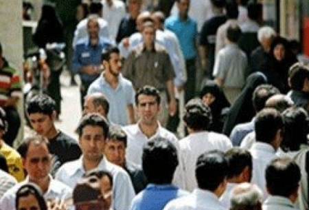 چرا نیمی از مردم ایران کار نمی‌کنند؟