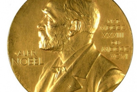 نوبلیست‌ها جوایز خود را دریافت می‌کنند