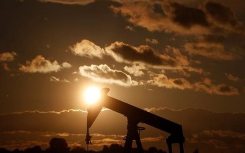قيمت جهاني نفت در مدار کاهش قیمت ماند